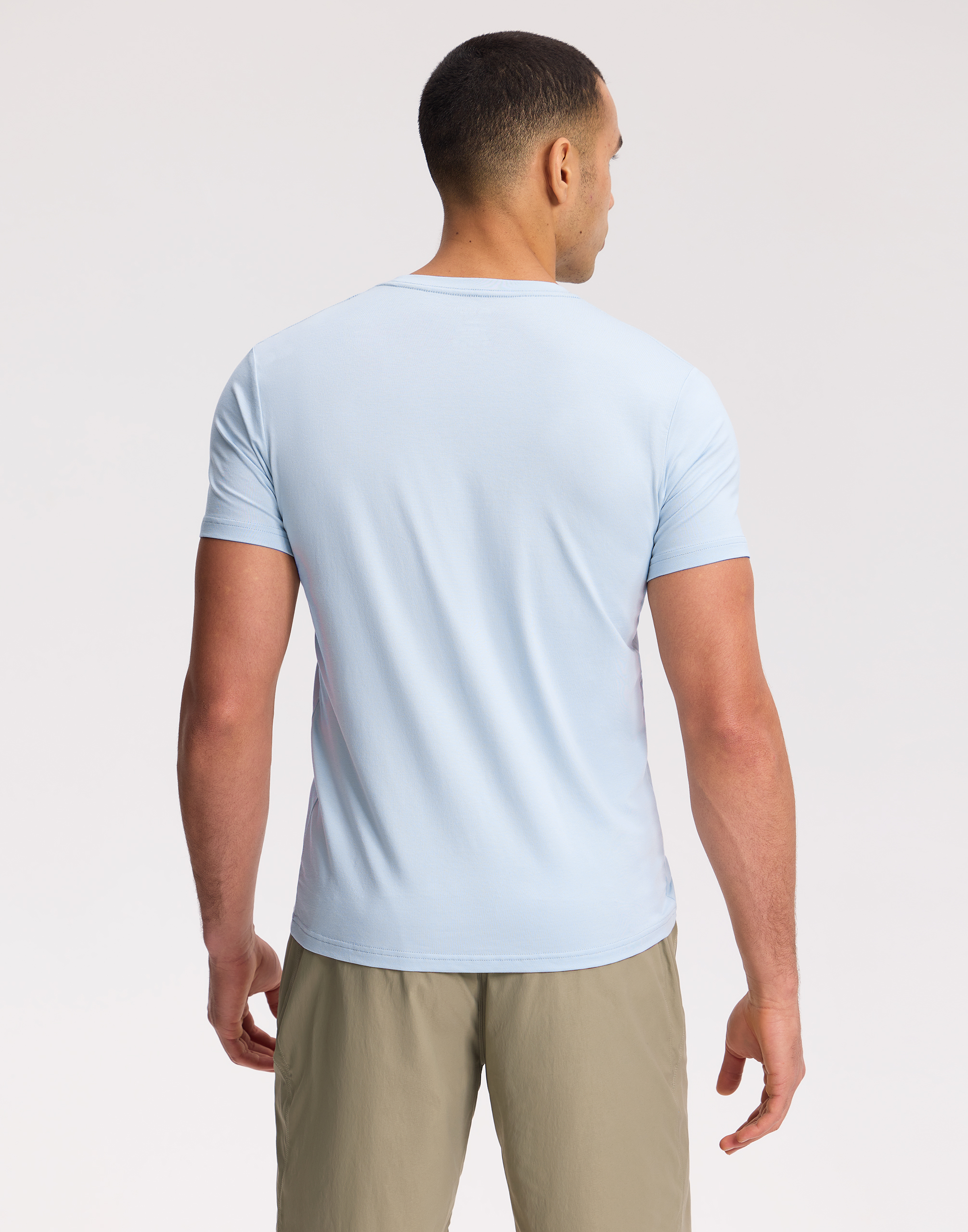 Pioneer Camp Men's T-Shirt Bam - مراجعة Undershirt Crew Neck وسعره
